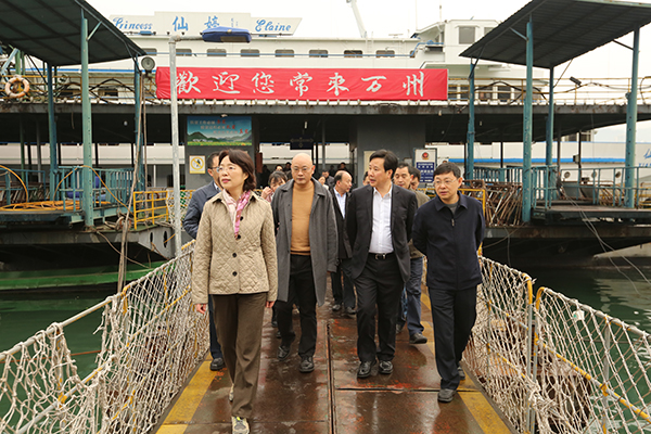 5c89ff18de469.jpg 1.jpg