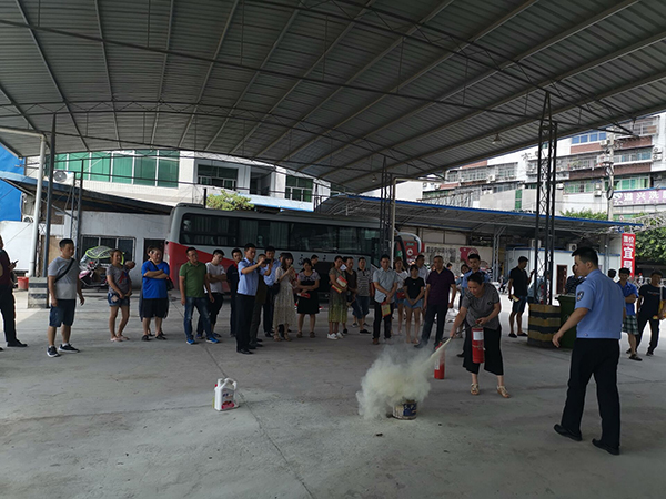 5d5cf8869f22f.jpg 6F6ABDAC4D9E185B7D85EE6EE1668C9B.jpg