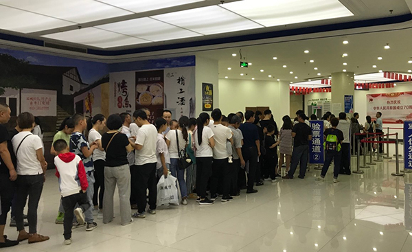 5da3d8ea7958d.jpg 29EE2F4EBA2E664265C9D663B6065588.jpg