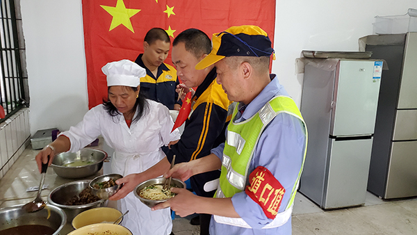 5f758832a0838.jpg 龍港鐵路作業(yè)區(qū)黨支部.jpg