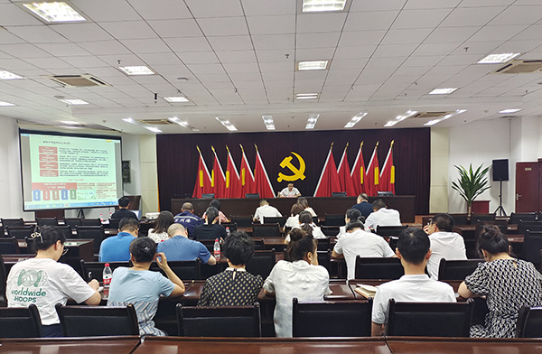 64cca0952ca42.jpg 陳總講黨課1.jpg