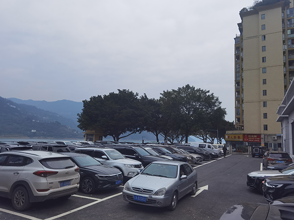 65b9ae823a09e.jpg 云陽港口停車場3.jpg
