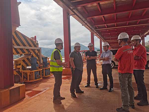 68d7ad6190424.jpg 812776FA7A9F1E1480D6C169C1978A59.jpg